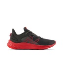 Zapato Performance Infantil New Balance Roav V2 Negro y Rojo (12 pares)